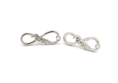 R5er Fans Infinity Stud Earrings in Silver Tone XE1115R